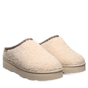 NWT Bearpaw Snuggle Martis 8